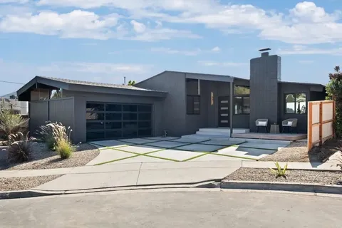 4821 Viane Way, San Diego, CA 92110 - #: PTP2508090