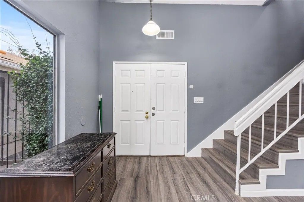 Photo of 5517 Monitor Street, Bakersfield, CA 93307 (MLS # SR26018429)