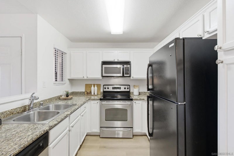 12191 Cuyamaca College Dr E 711