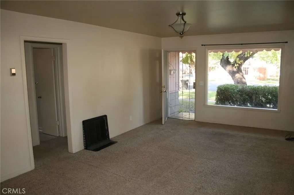 Photo of 1640 Hemlock Street, Chico, CA 95928 (MLS # SN26041370)