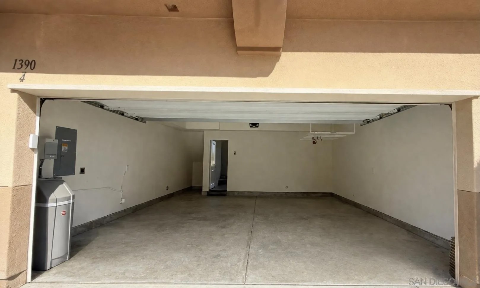 1390 Santa Victoria Rd 4