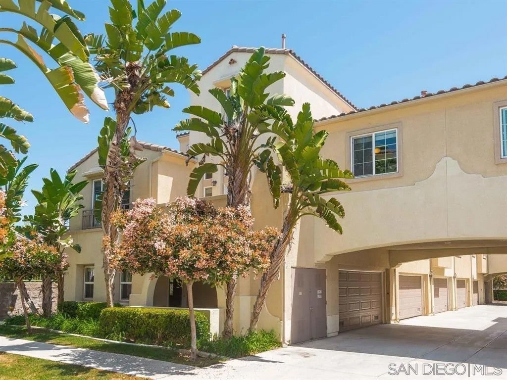 Photo of 1891 Fargo Lane #1, Chula Vista, CA 91913 (MLS # 260024366)