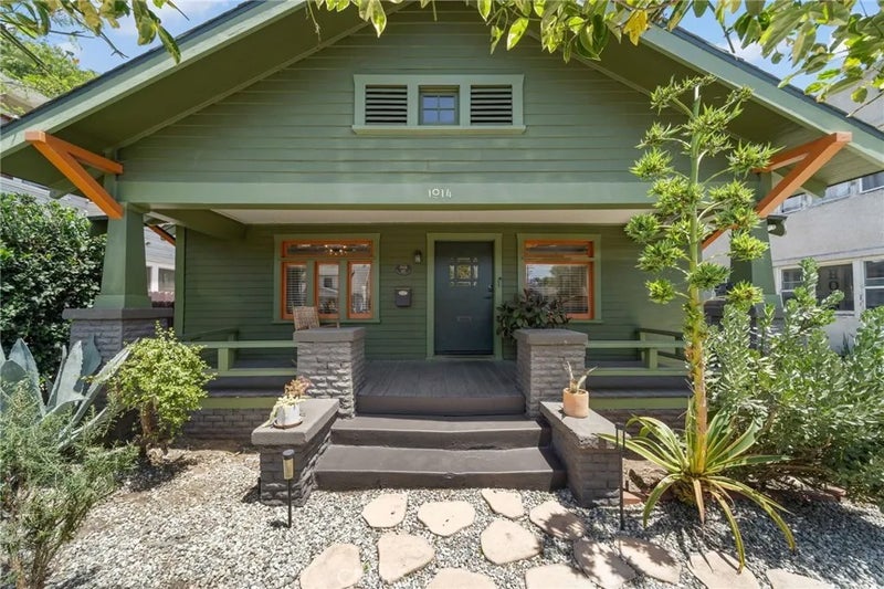1014 Magnolia