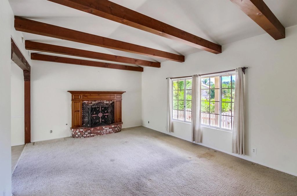 Photo of 710 Ceramic Ln, Fallbrook, CA 92028 (MLS # 250039930)