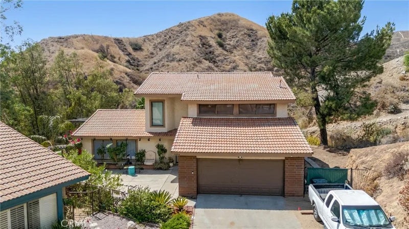 3094 Small Canyon