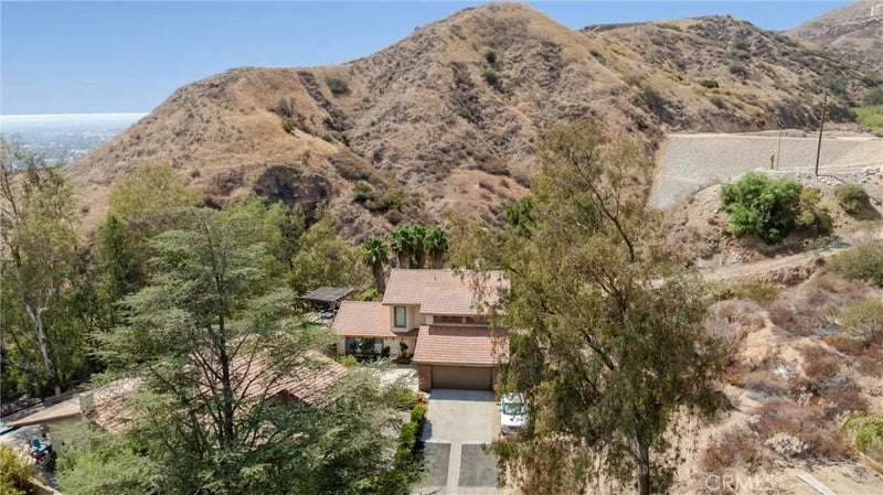 3094 Small Canyon