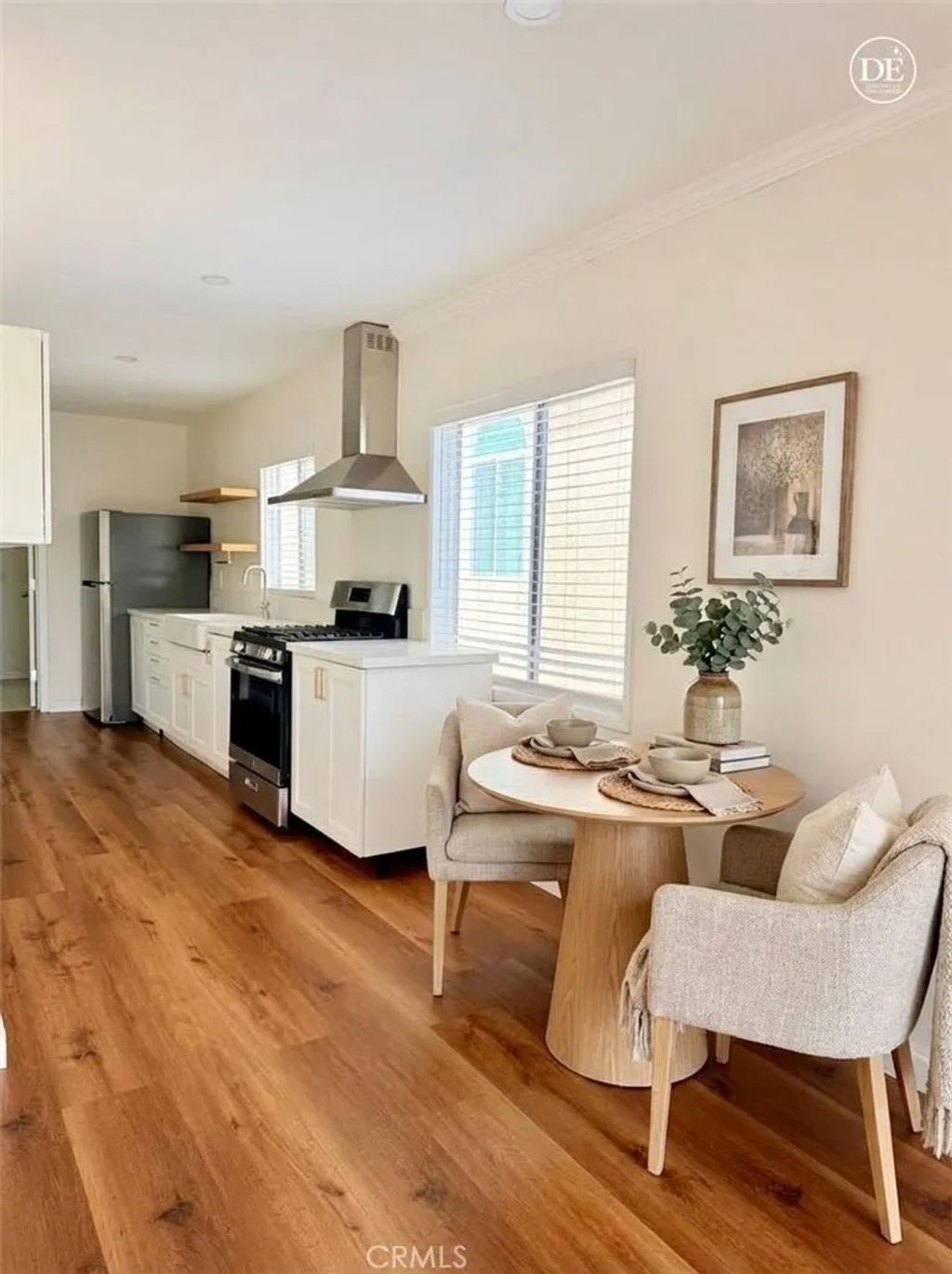 Photo of 1316 N Hollywood Way, Burbank, CA 91505 (MLS # GD26073455)