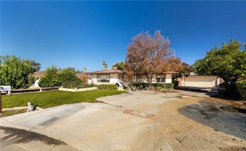 Tiny photo for 3660 Vista Way, Hemet, CA 92544 (MLS # SW25246110)