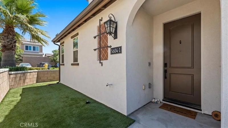 5604 Altamura way 1
