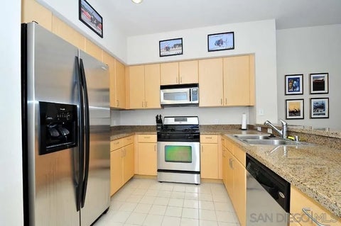 Tiny photo for 445 Island Avenue #307, San Diego, CA 92101 (MLS # 260020521)