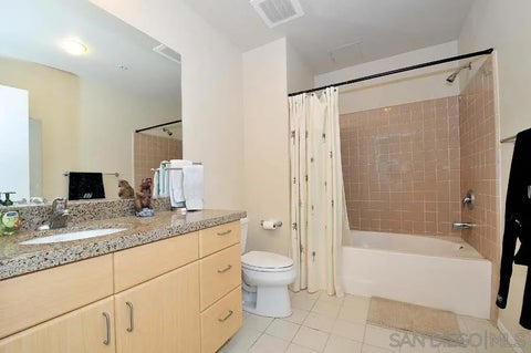 Tiny photo for 445 Island Avenue #307, San Diego, CA 92101 (MLS # 260020521)