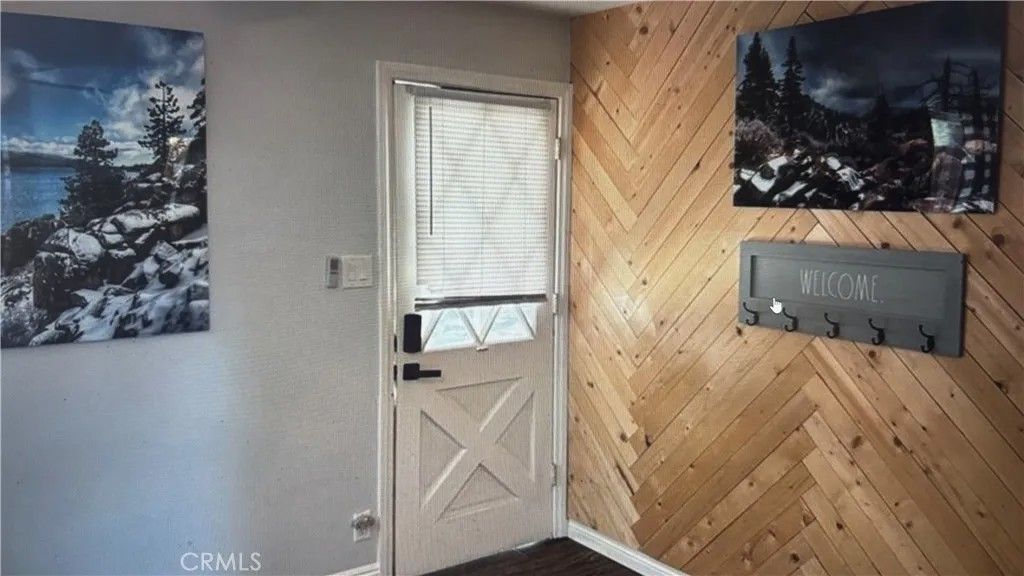 Photo of 541 Timber Ln, Big Bear Lake, CA 92315 (MLS # CV26055877)