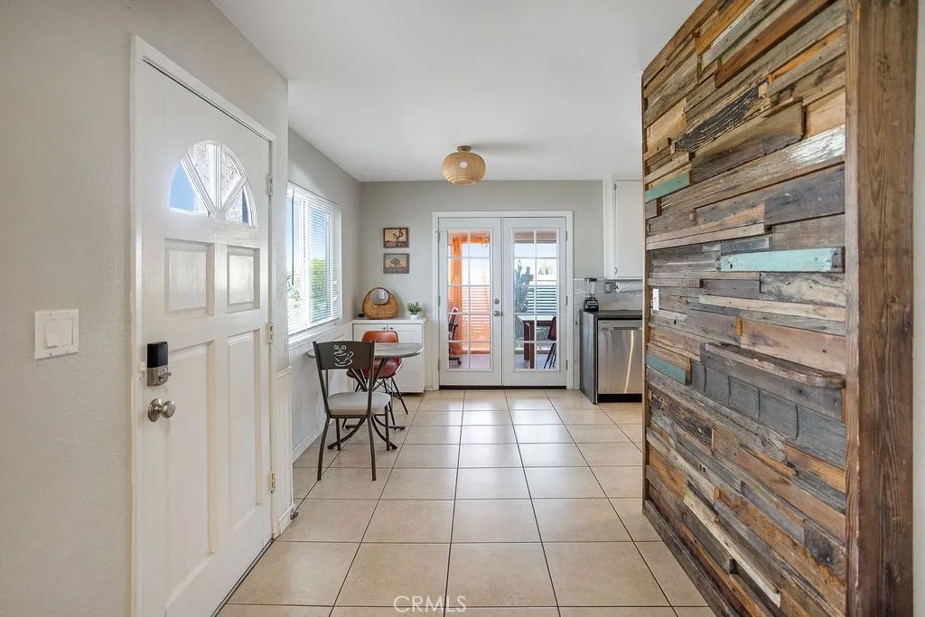 61537 Valley View Drive