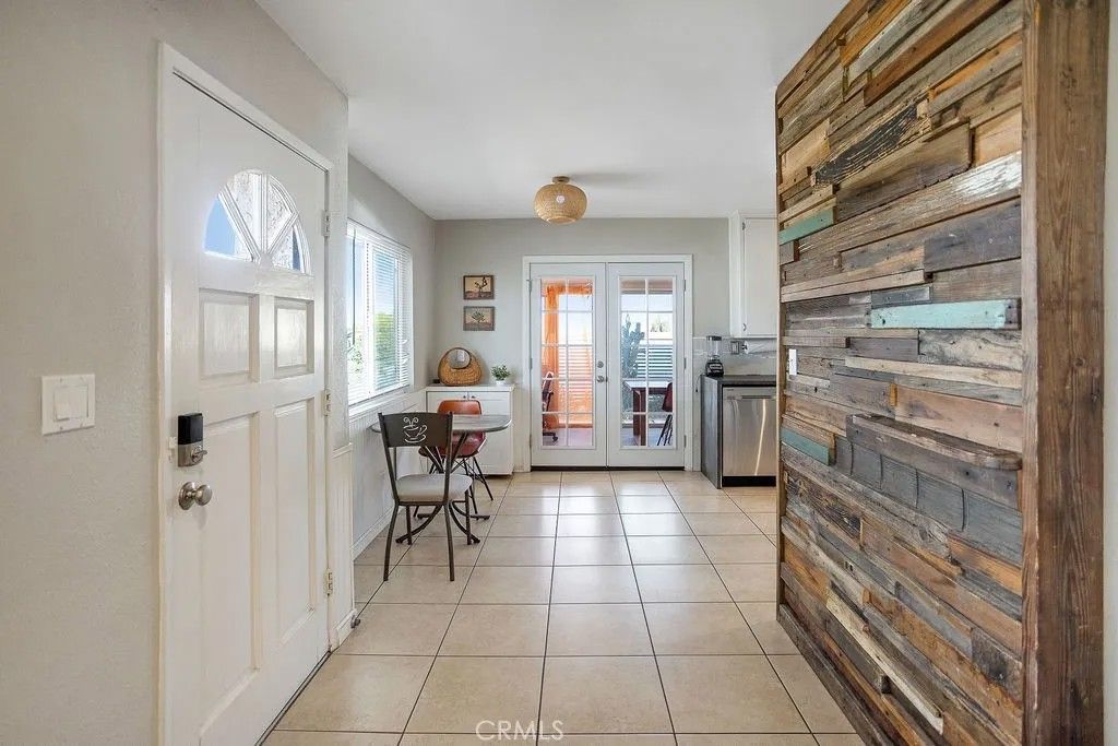 Photo of 61537 Valley View Drive, Joshua Tree, CA 92252 (MLS # JT26045502)