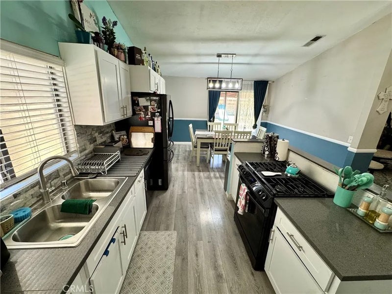 1308 W Avenue H8