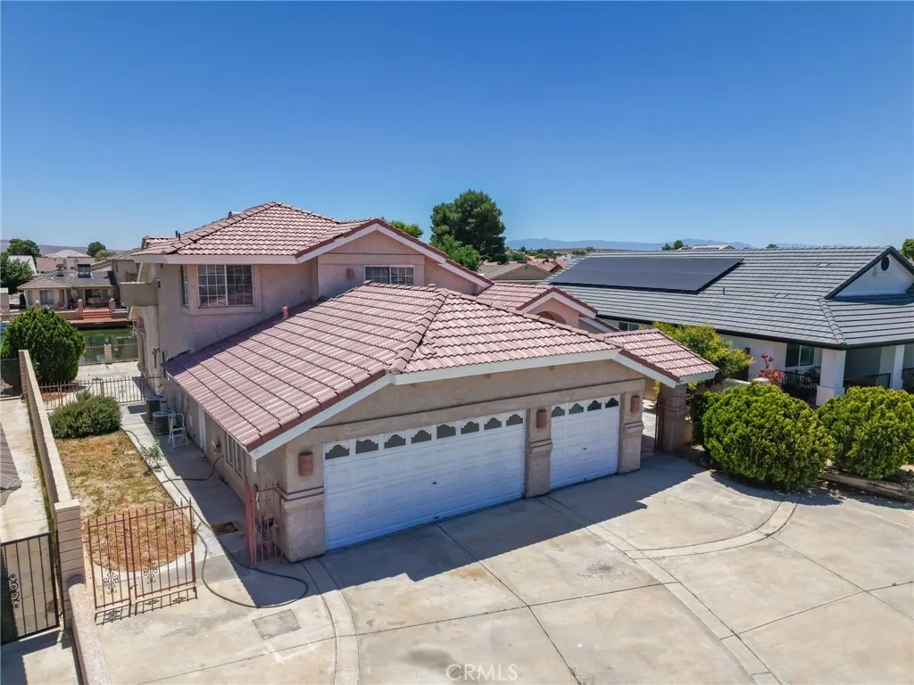 14389 Ironsides Lane