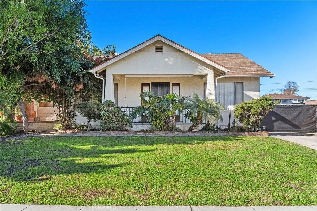 Photo of 1425 Edgewood Drive, Alhambra, CA 91803 (MLS # AR26001990)