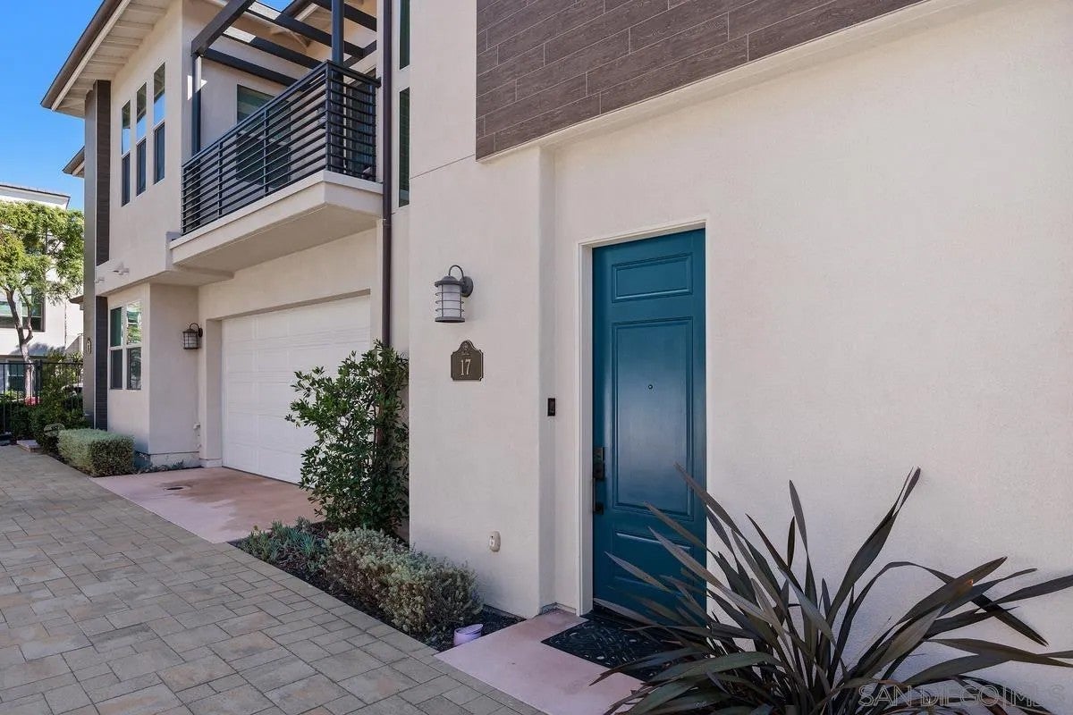 16750 Coyote Bush Dr. 17