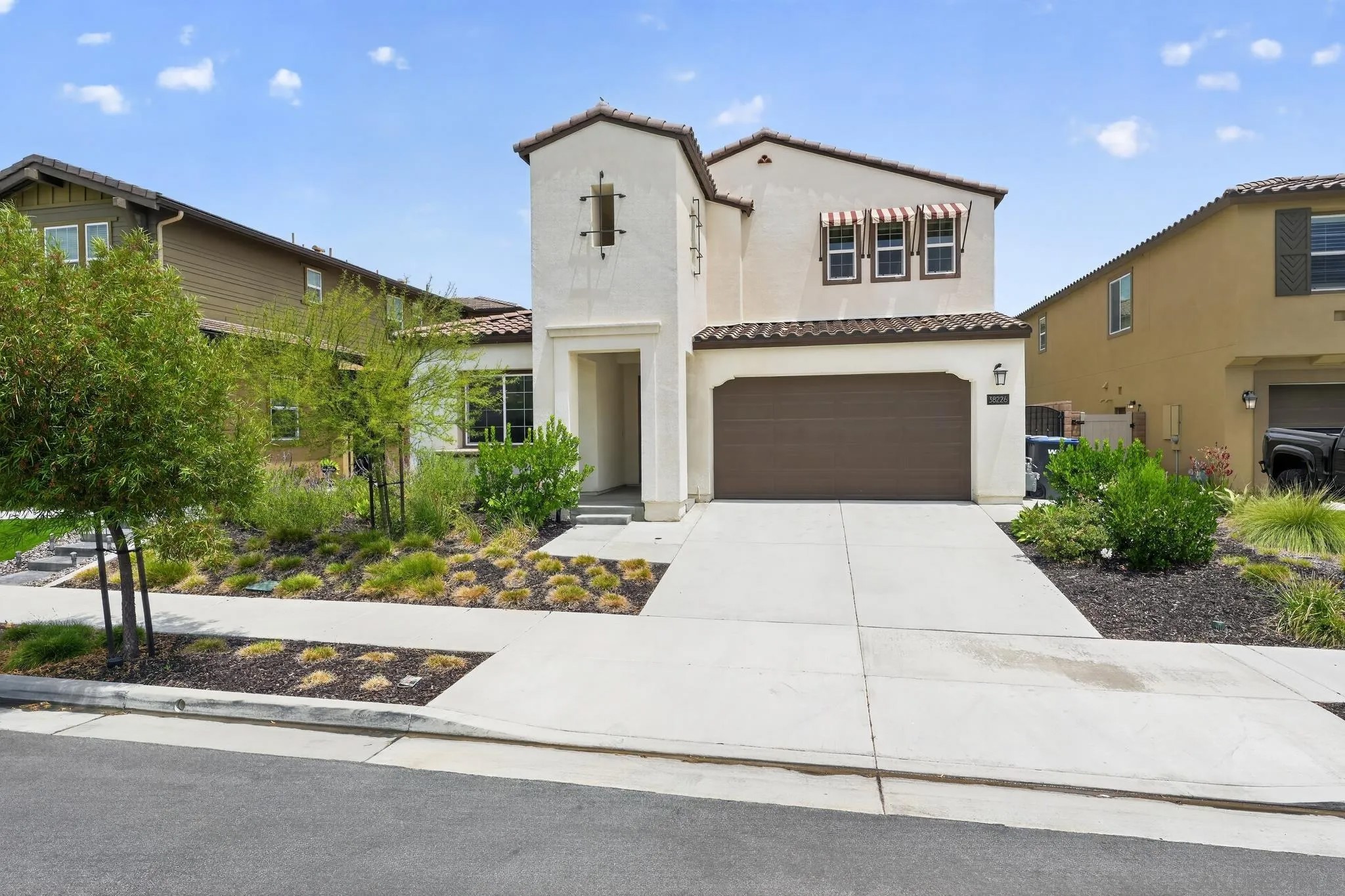 38226 Old Creek