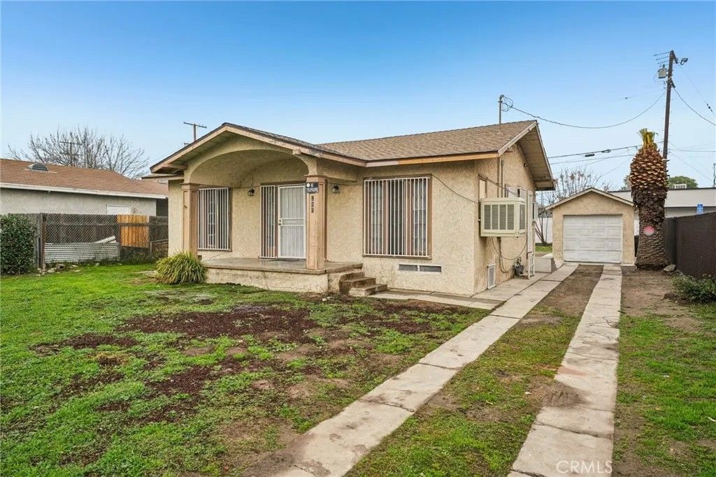 Photo of 280 E Orange St, San Bernardino, CA 92410 (MLS # IV26017317)