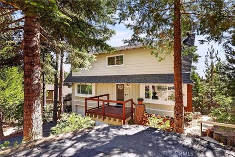 Photo of 532 Old Toll RD, Lake Arrowhead, CA 92352 (MLS # IG26131297)