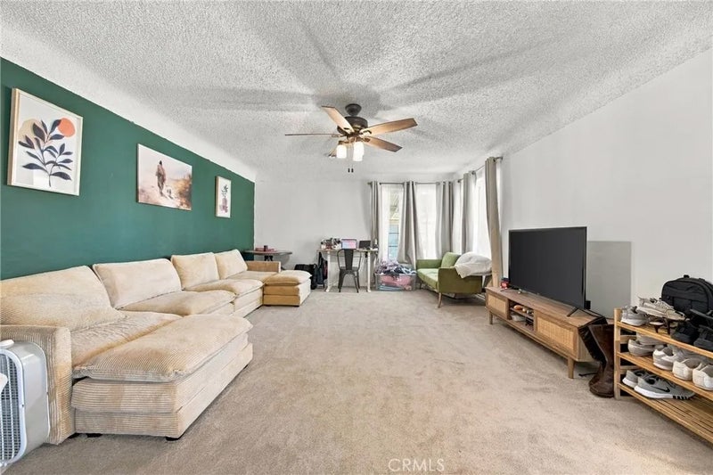 2137 Sacramento