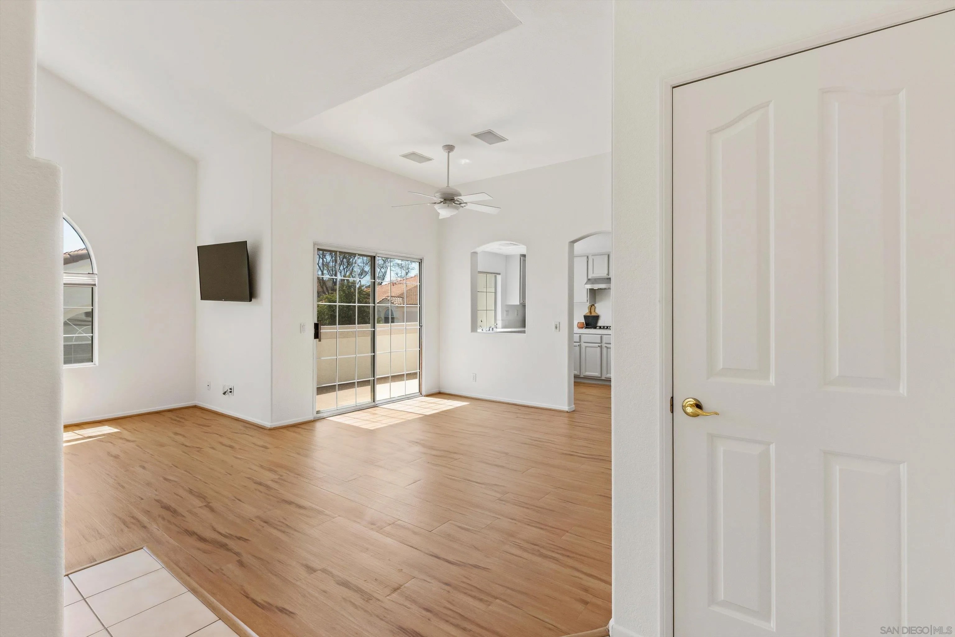 1874 Matin Cir Unit 208