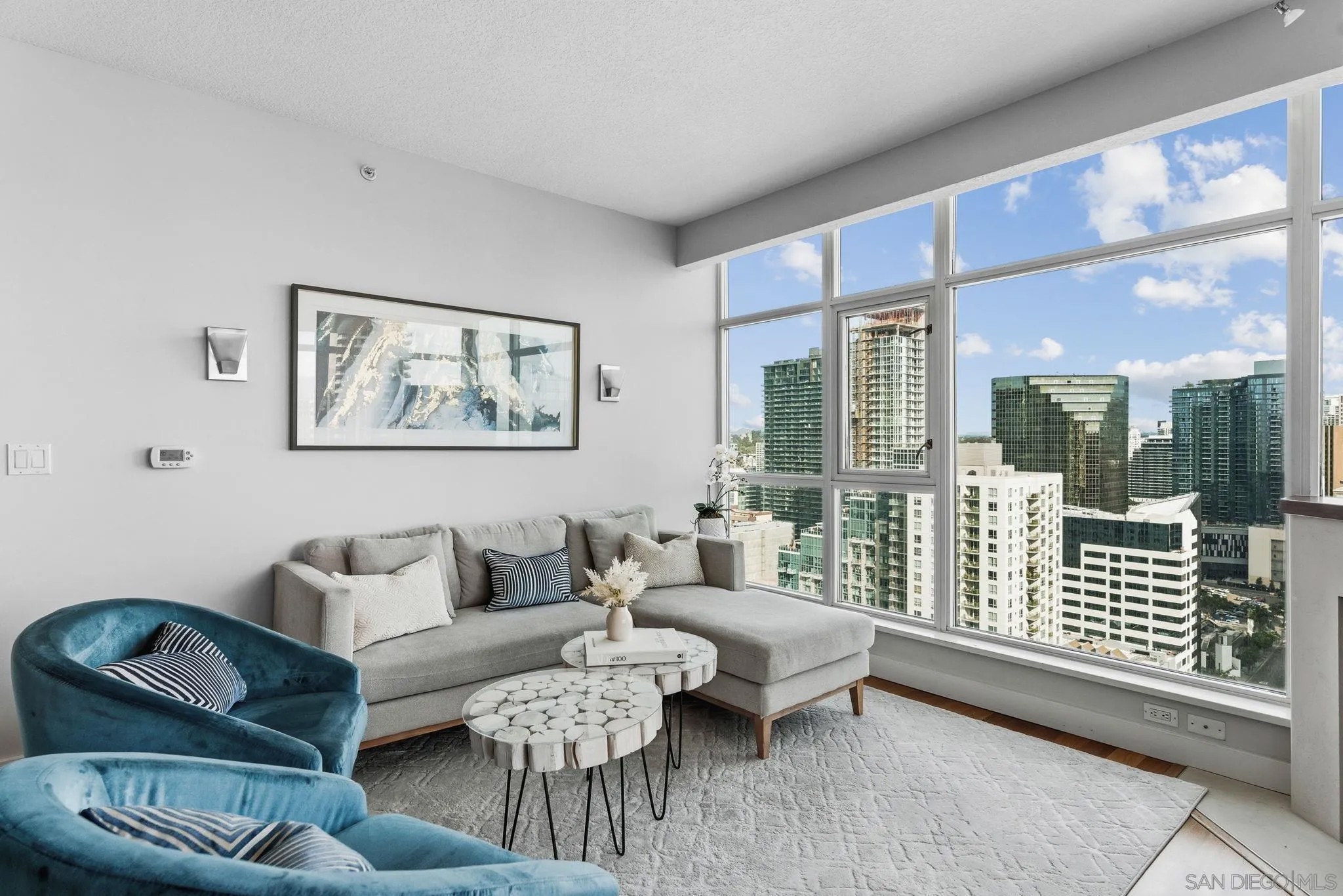 1199 Pacific Hwy 2903