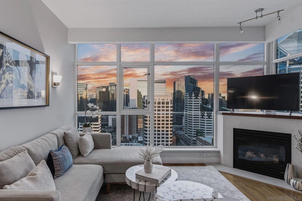 Photo of 1199 Pacific Hwy #2903, San Diego, CA 92101 (MLS # 260006515)