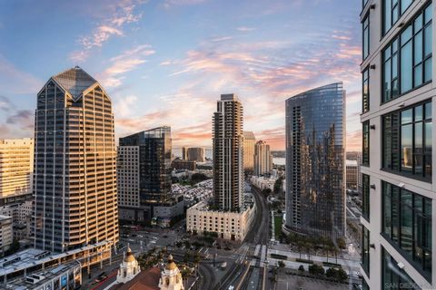Tiny photo for 1199 Pacific Hwy #2903, San Diego, CA 92101 (MLS # 260006515)