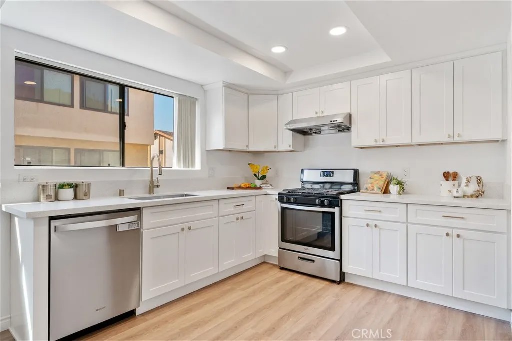 1231 S Golden West Avenue 3