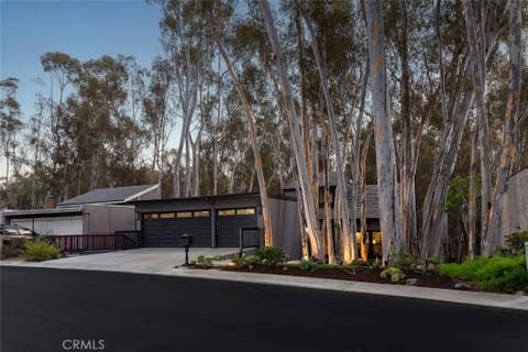 Photo of 24946 Ravenswood, Lake Forest, CA 92630 (MLS # OC26162981)