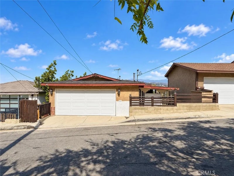 3725 Ramboz Drive