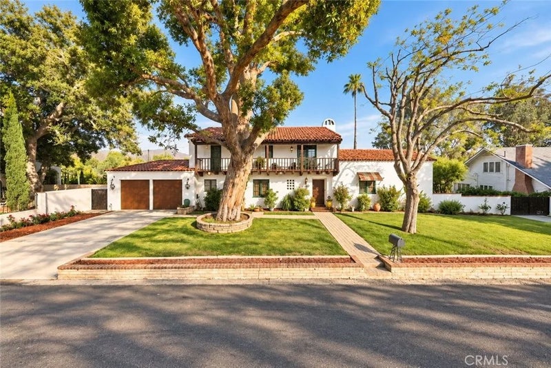 4734 Somerset Drive