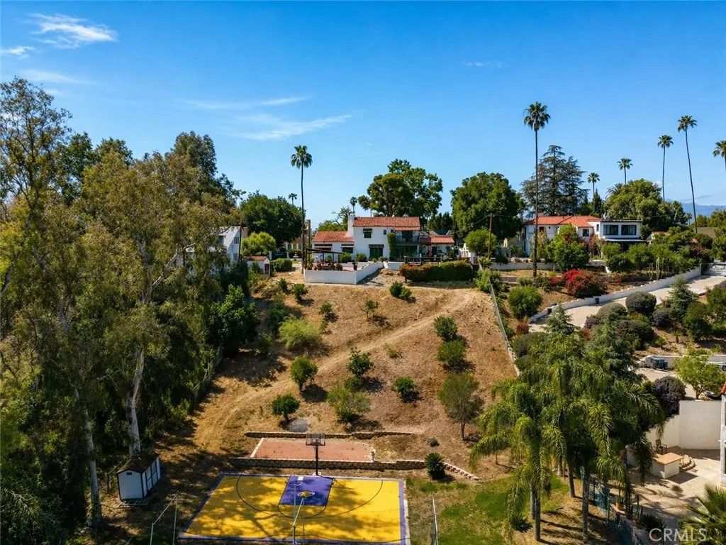 Photo of 4734 Somerset Drive, Riverside, CA 92507 (MLS # IV26088564)