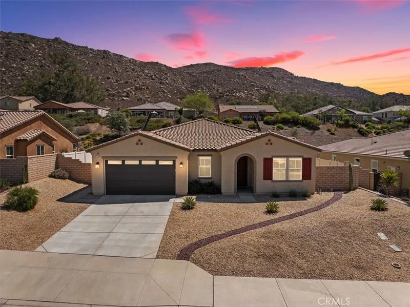 10380 Prospector Lane
