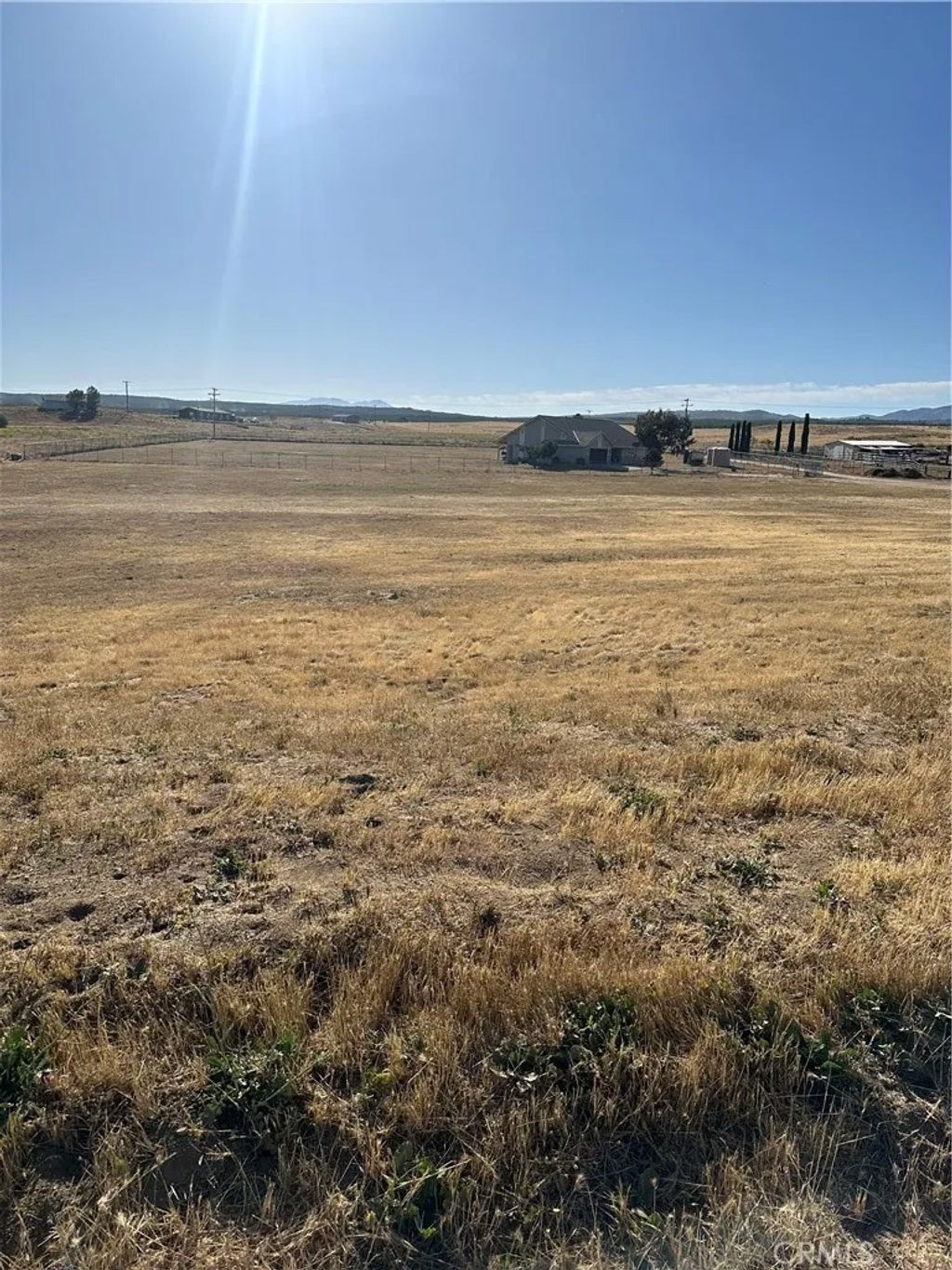 Photo of 472 Roundup, Aguanga, CA 92536 (MLS # SW25224763)