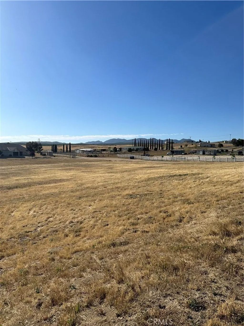 Photo of 472 Roundup, Aguanga, CA 92536 (MLS # SW25224763)