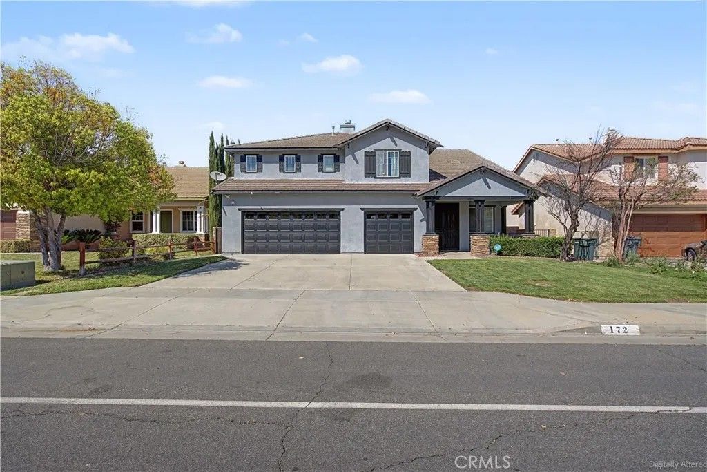 Photo of 172 Goldenrod Avenue, Perris, CA 92570 (MLS # IV26066366)