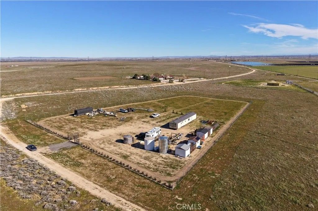 Photo of 0 Bellbird, Lancaster, CA 93536 (MLS # SR26011782)