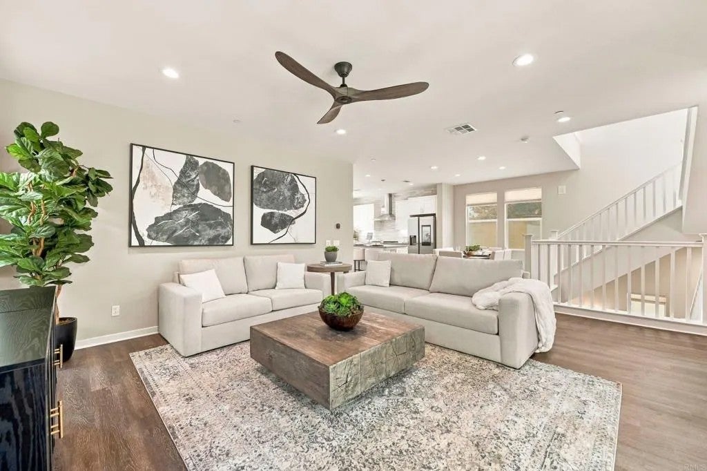 15110 Lincoln Loop