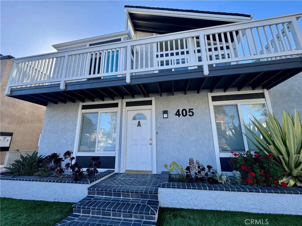 Photo of 405 20th St #A, Huntington Beach, CA 92648 (MLS # OC26077432)