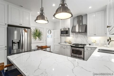 722 F Avenue Coronado CA 92118