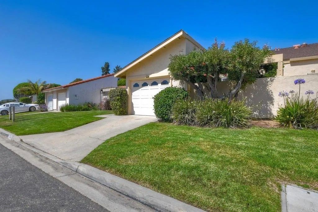 Photo of 6548 Camino del Parque, Carlsbad, CA 92011 (MLS # NDP2509522)