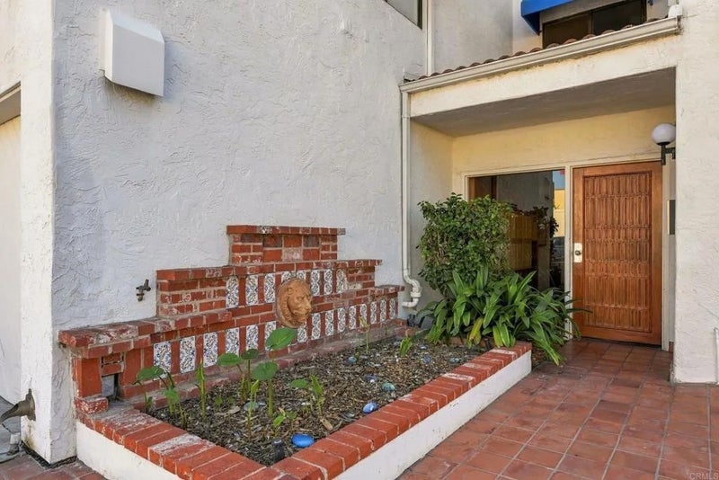 8310 Regents Road 3H