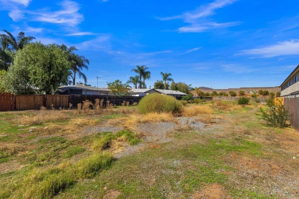Photo of 1424 Oakdale Ave, El Cajon, CA 92021 (MLS # PTP2608037)