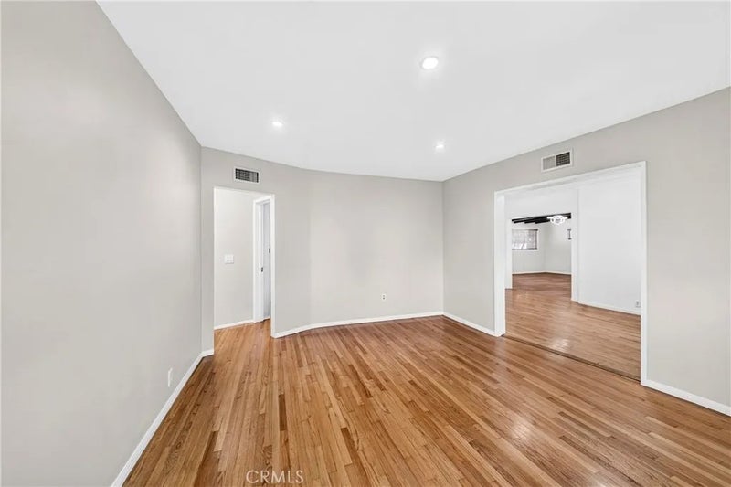 5155 N Arden