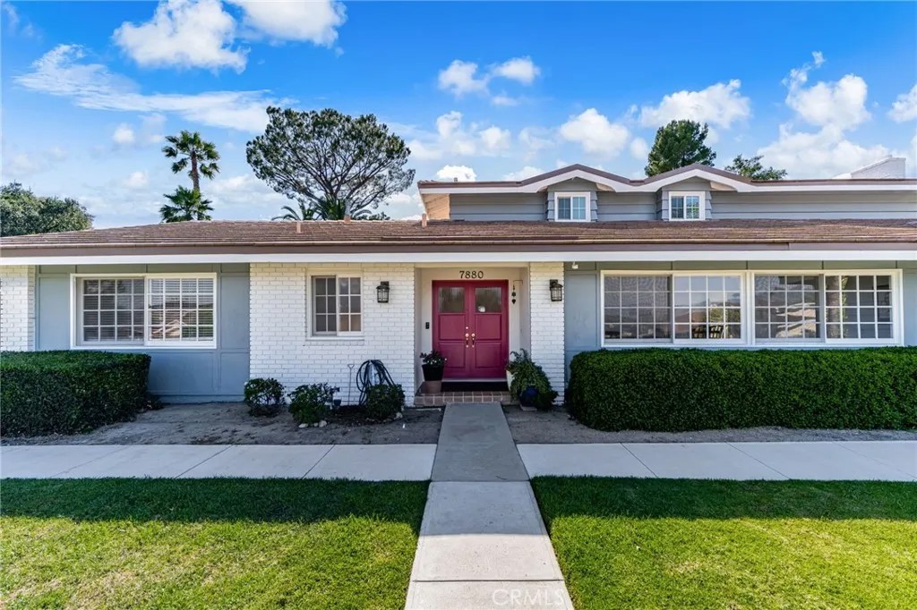 7880 Chula Vista Drive