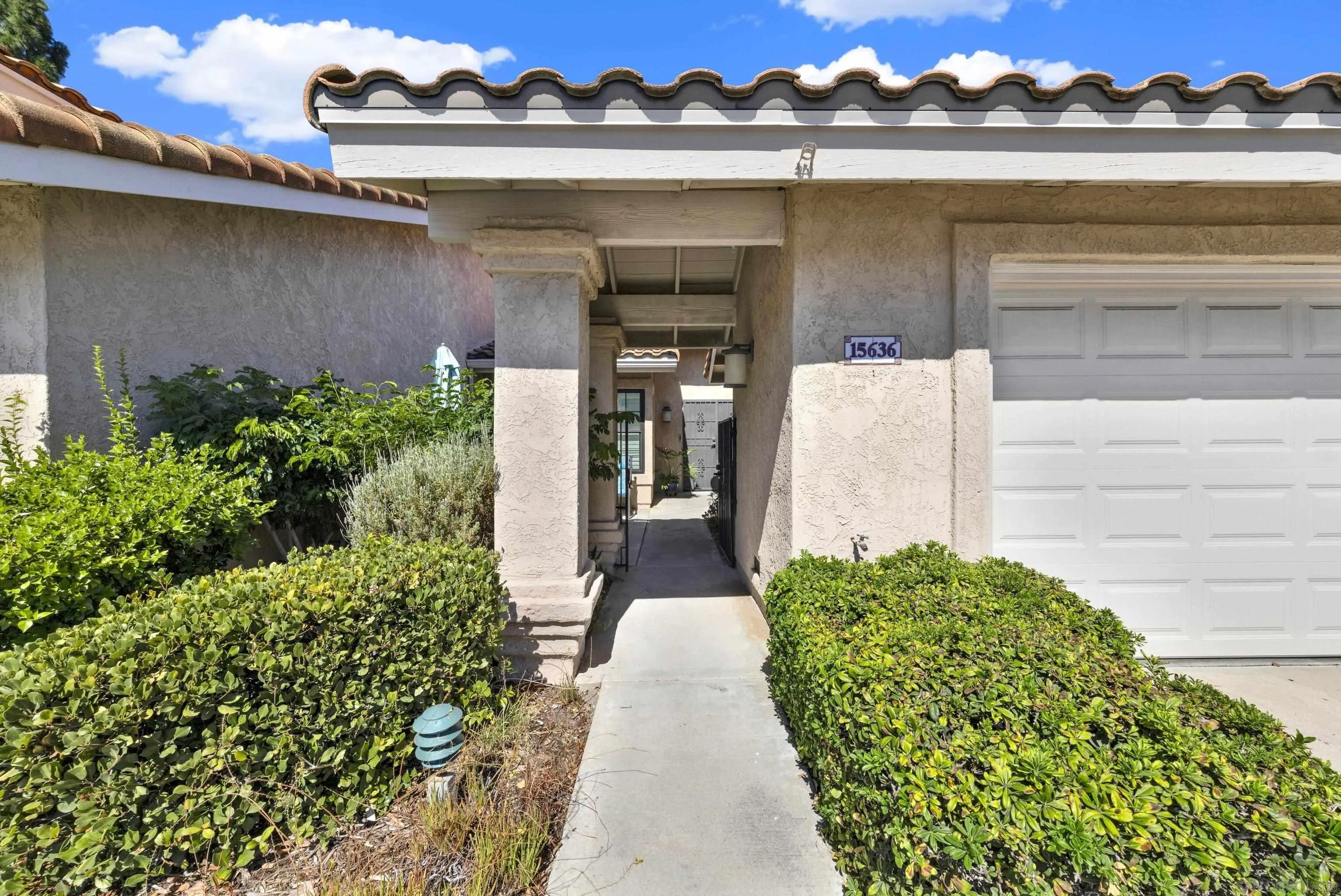 15636 Via Calanova