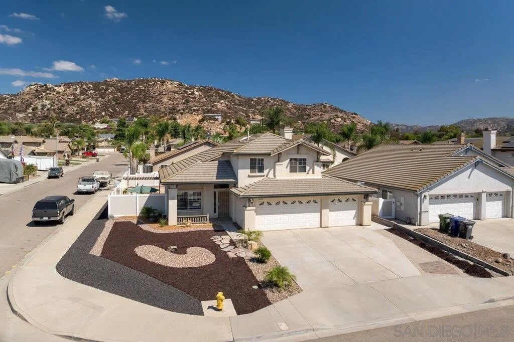 Photo of 11212 Callio Way, Lakeside, CA 92040 (MLS # 250040295)